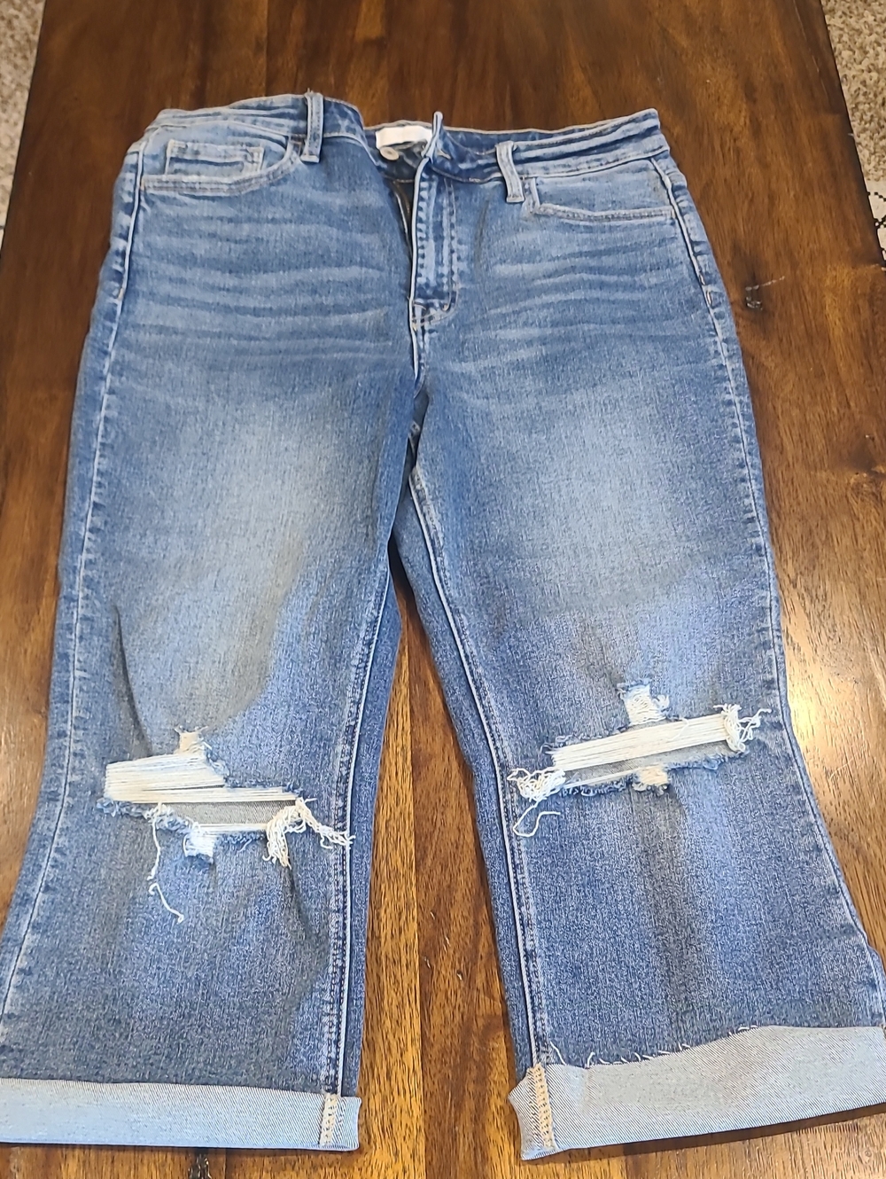 VERVET. by Flying Monkey Size 32 Capri New
